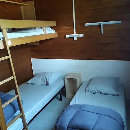 Campingplatz Bois 9 Domaine Les Epinettes *