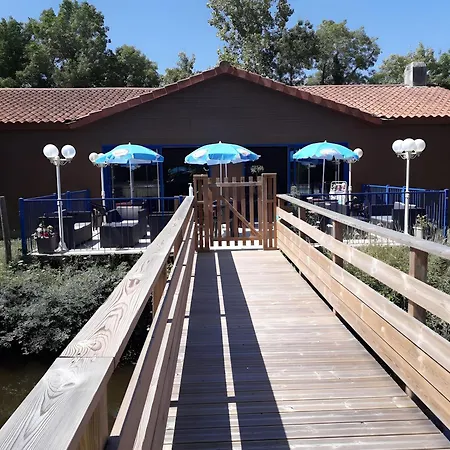 Campingplatz Bois 9 Domaine Les Epinettes Saint-Gervais (Vendee)