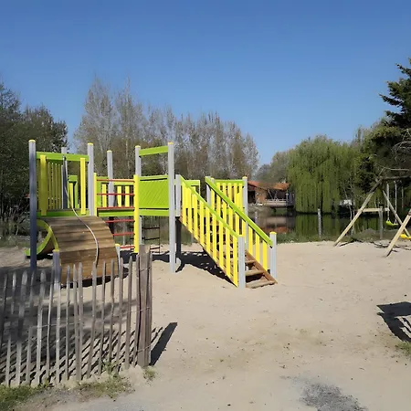 Bois 9 Domaine Les Epinettes Saint-Gervais (Vendee)